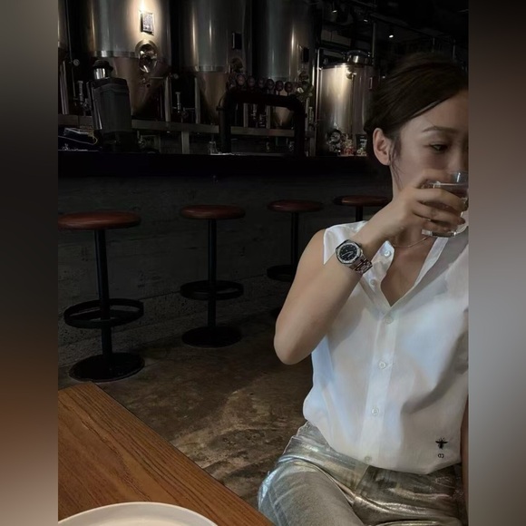 Authentic Dior Classic White Shirt - Picture 7 of 7